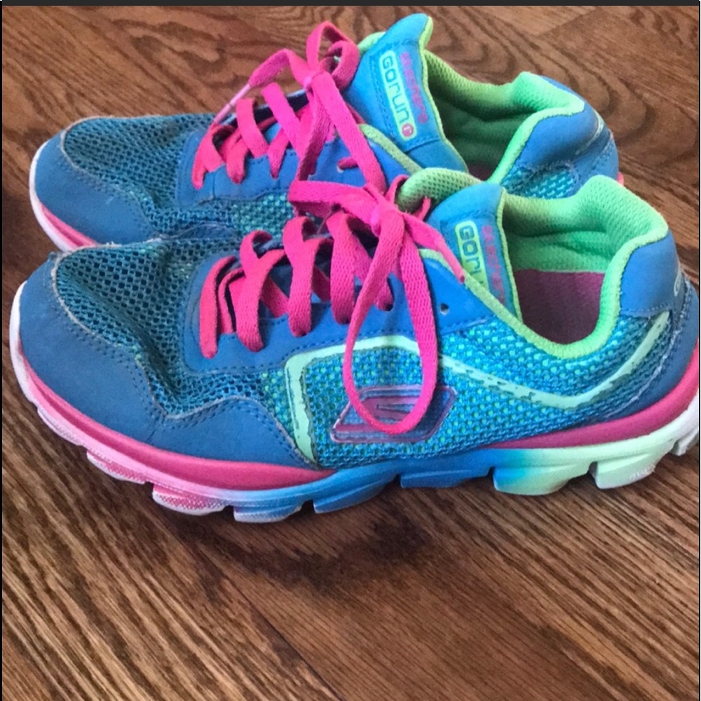 Sketchers Go Run shoes🍁🍁